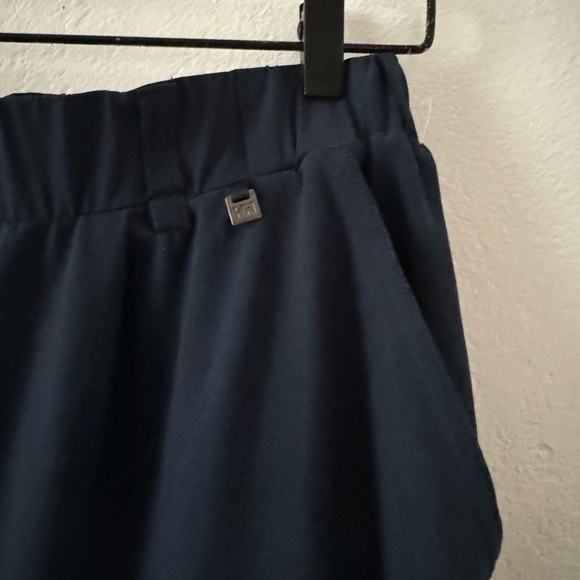 Helly Hansen Women's Siren Culotte Pants Wide Leg In Navy Size M - Picture 5 of 12